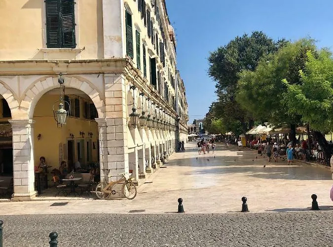 Corfu Old Town's Cutiest Place Апартаменты *